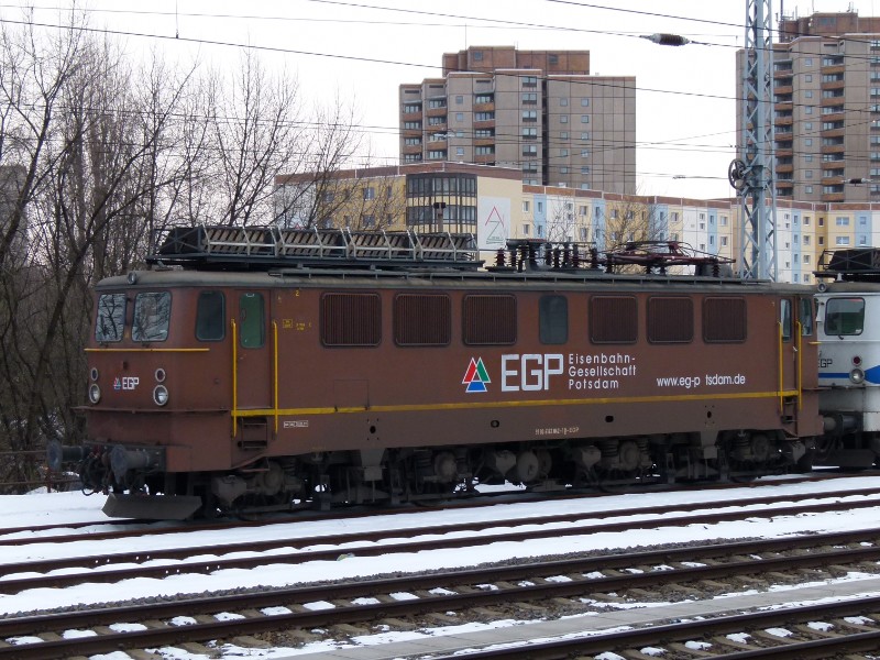 142 042-1.jpg